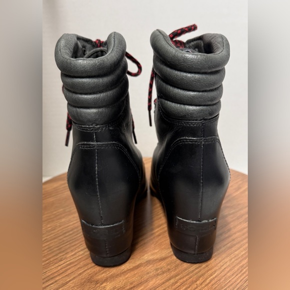 Sorel Women’s Black Leather Conquest Wedge Waterproof Lace Up Ankle Booties - Picture 3 of 11